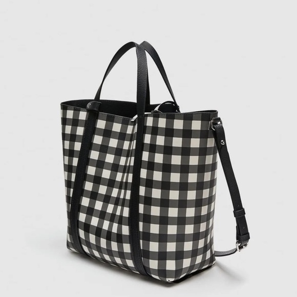 Zara Handbags - Reversible Zara tote bag